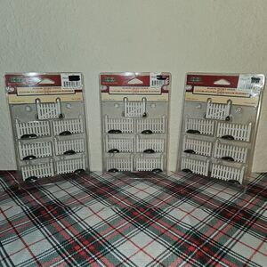 Lemax White Plastic Picket Fence Mini Figurine Holiday Village Accessories